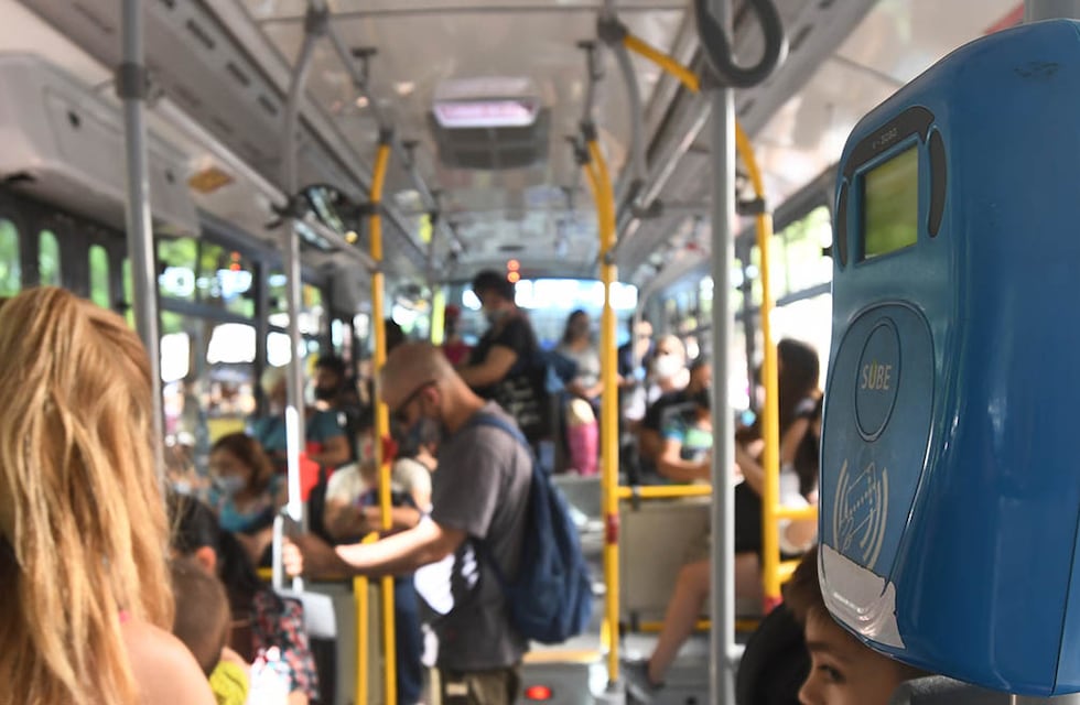 Apenas 100 personas decidieron pagar el boleto sin subsidio durante el primer día de la medida