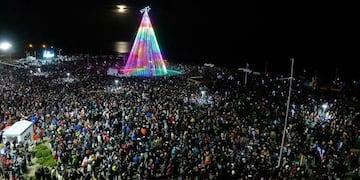 Río Grande: últimos detalles del tradicional “Encendido del Árbol”