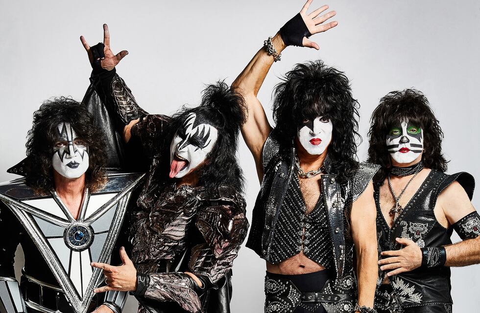Tras 50 años arriba de los escenarios, así fue la despedida de Kiss en Argentina