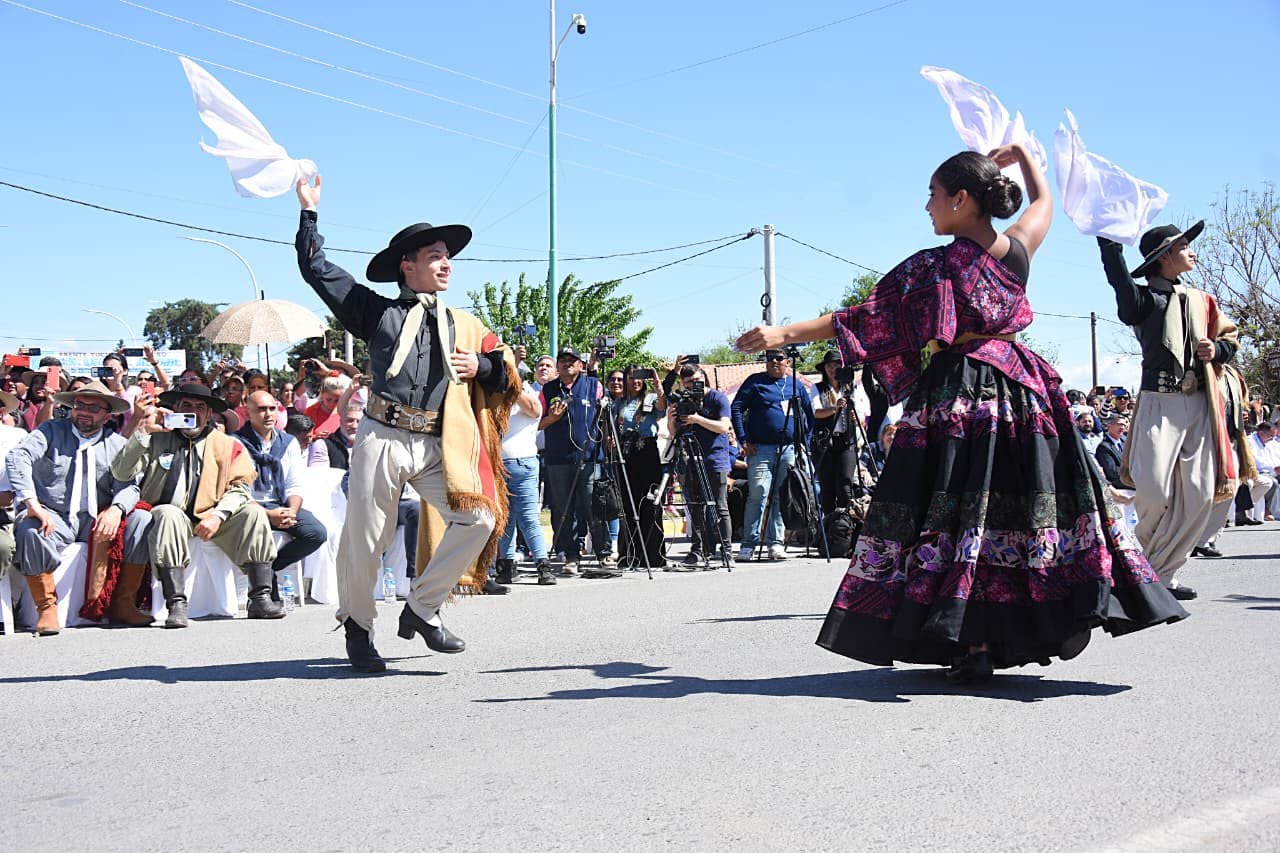 Con un emotivo acto en el Monumento Pacto de las Trancas, se presentó la XXVI Fiesta Nacional e Internacional del Caballo.