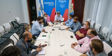 Autoridades provinciales y locales volverán a verse este jueves en la ciudad capital.