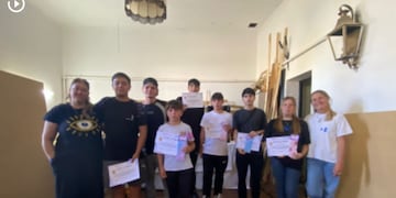 Envión: Tres Arroyos tiene 10 nuevos barberos y peluqueros que recibieron su certificado