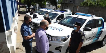 Mariano Uset entregó llaves de camionetas para el Operativo Sol