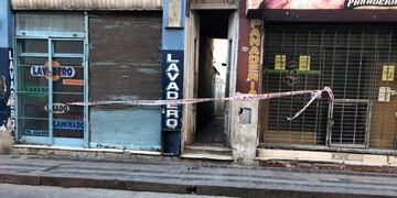 Un hombre apuñaló a otro en barrio Centro. La víctima falleció.