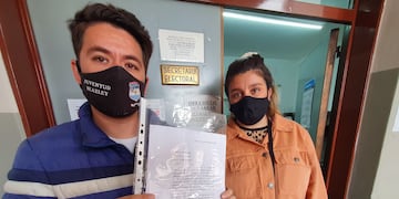 Beazley. Candidatos que realizaron la denuncia por fraude