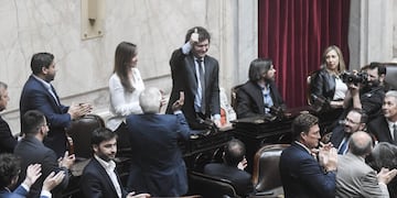 Milei vuelve al Congreso desde otro lugar. Foto Federico Lopez Claro