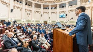 El gobernador Maximiliano Pullaro inauguró el período de sesiones ordinarias de la Legislatura de Santa Fe.