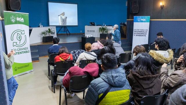 Río Grande: exitosa convocatoria en la Expo y Foro Ambiental 2023