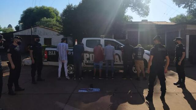 Seis jóvenes detenidos por un robo en Campo Viera.