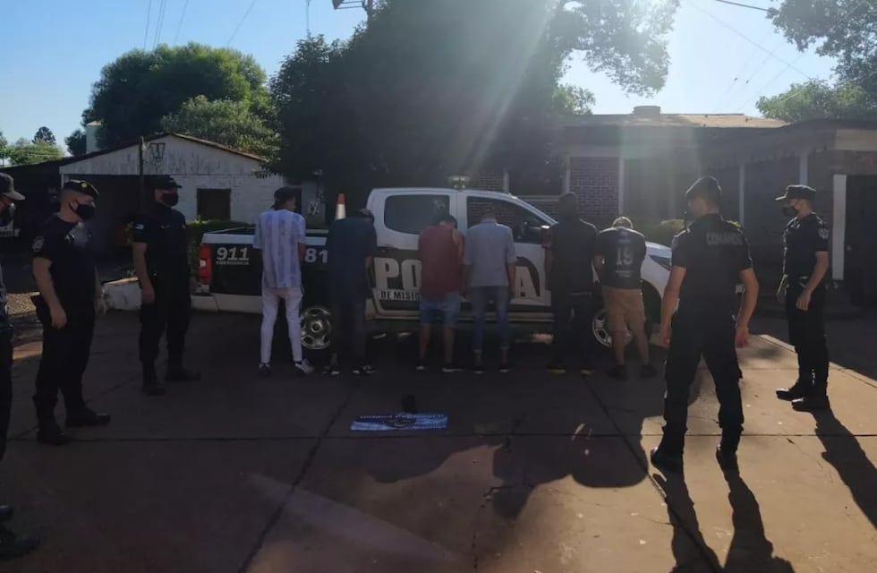 Seis jóvenes detenidos por un robo en Campo Viera