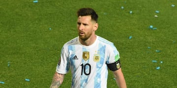 Lionel Messi tuvo un partido discreto ante Brasil / Mariana Villa ( Los Andes).