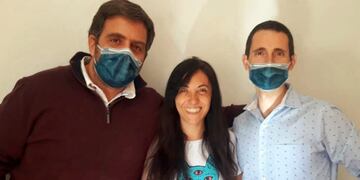 Emilia Coria necesitaba una delicada y costosa operación en su cerebro, por lo que su familia inició una campaña para ahorrar dinero y que pueda ser operada en Buenos Aires. Pero profesionales mendocinos la contactaron para operarla y con un gran gesto: solo facturaron los insumos. Foto: Gentileza.