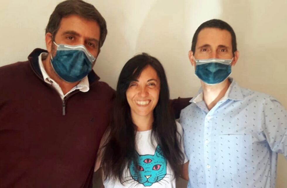 Emi fue sometida a una difícil operación en su cerebro, volvió a nacer y su agradecimiento es eterno