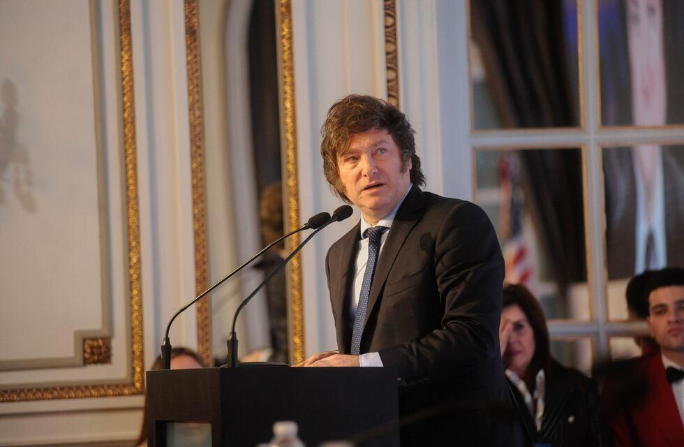 Javier Milei lanzó un fuerte mensaje a los empresarios: “Yo me comprometo a sacarles el Estado de encima”
