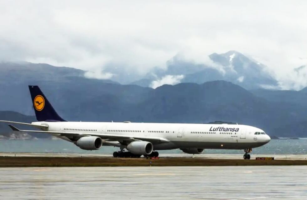 Pasajeros capturaron el momento de pánico que vivieron en un avión a Alemania: “Pensamos que era el fin”