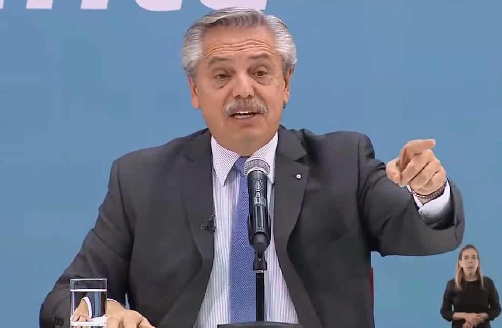 Las redes estallaron en memes con el blooper de Alberto Fernández sobre “Garganta profunda”