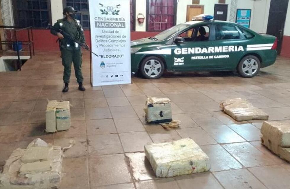 Efectivos de Gendarmería Nacional incautaron casi 200 kilogramos de droga en Colonia Delicia