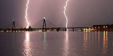 Inicio de semana con precipitaciones y alerta naranja en Misiones.