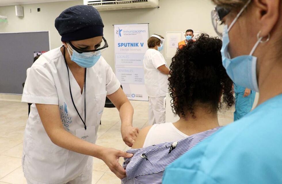 Vacunación: este jueves abre la inscripción para jóvenes de 16 años