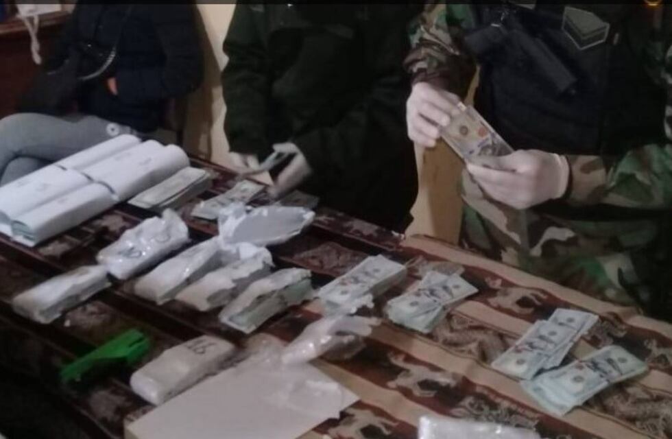 Sorprendente hallazgo en La Quiaca: llevaban 373 mil dólares... falsos