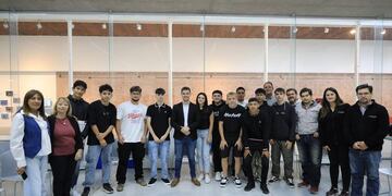 Reconocimiento a los estudiantes secundarios por realizar pasantías