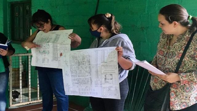 Regularización dominial para diferentes barrios de Eldorado.