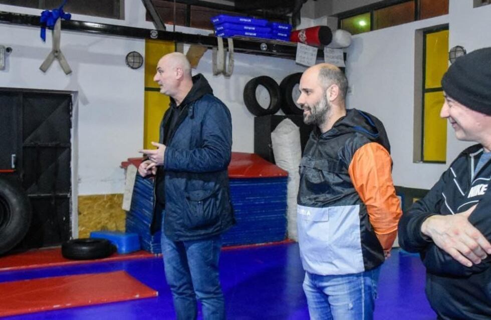 Autoridades del IMD visitaron la Escuela de Taekwondo ITF