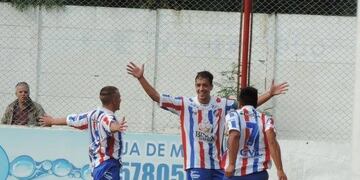 Rosario visita a Sansinena obligado a ganar.