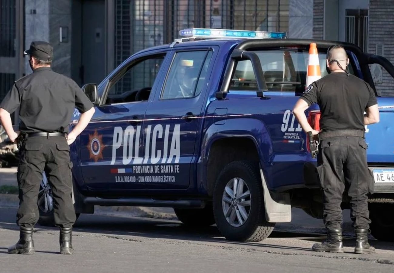 Un oficial y un suboficial de Rosario quedaron detenidos por pedir coimas.