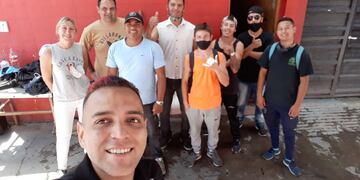 Lavaderos de autos se unieron por solidaridad