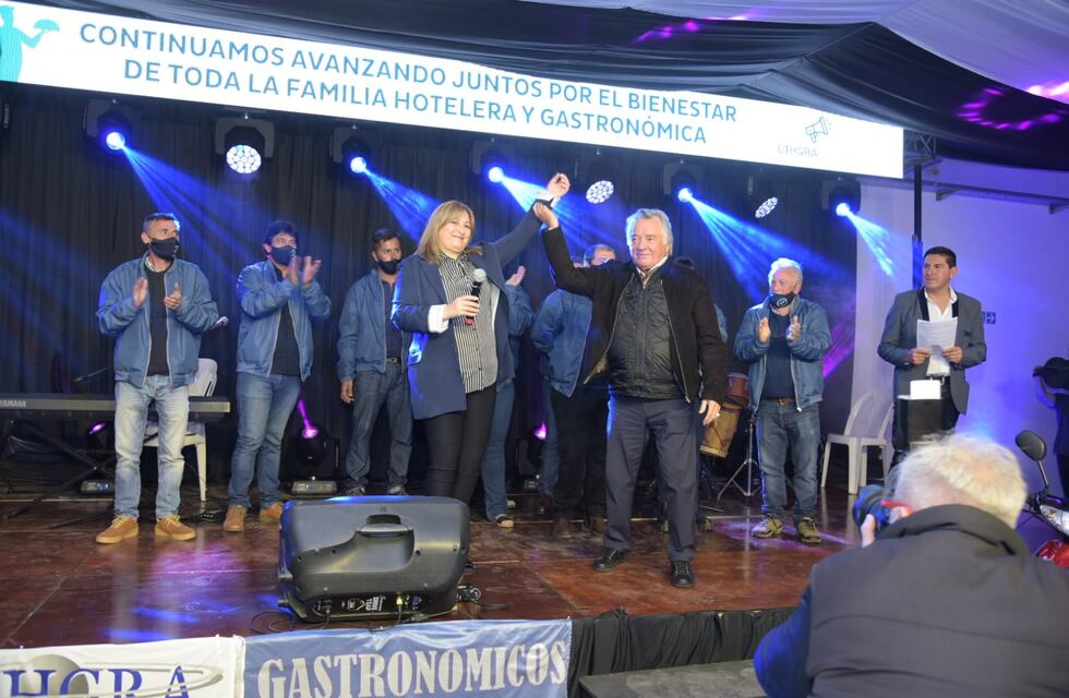 Inauguran la piedra fundamental del nuevo edificio de UTHGRA Mar del Plata