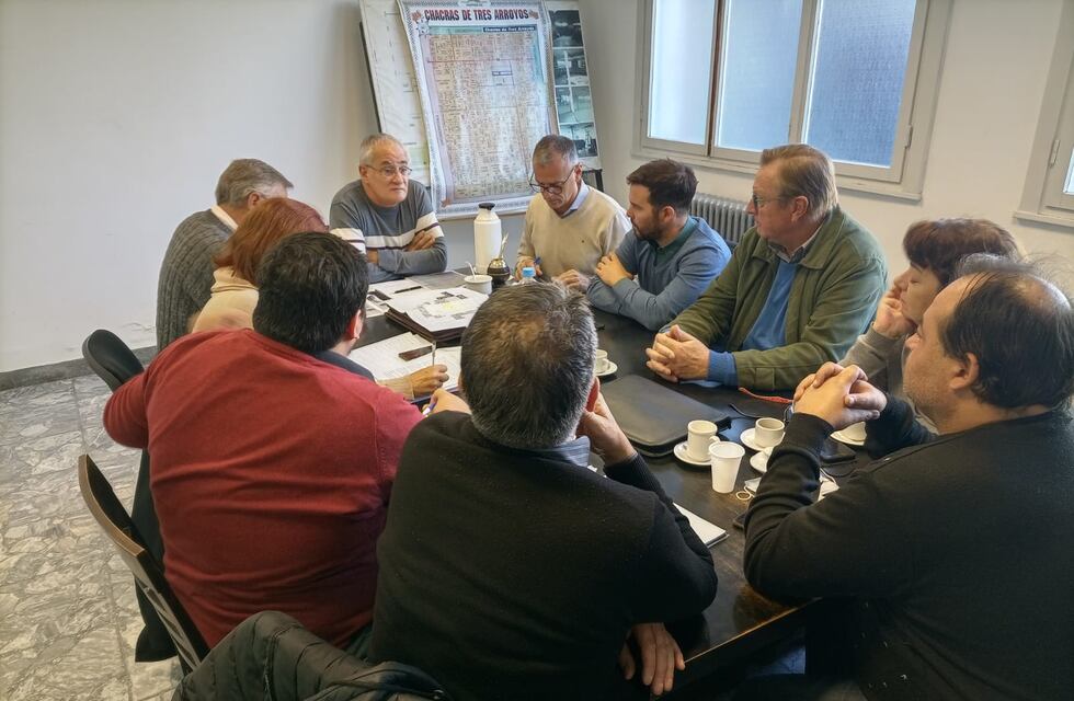 Nocturnidad en Tres Arroyos: Cordiglia se reunió con ediles