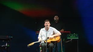 Nahuel Pennisi, Jesús maría. La Voz