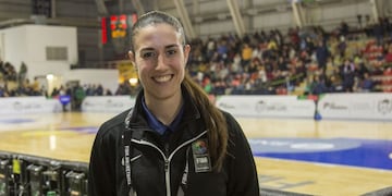 Romina Morales Ibarra, árbitro de básquet