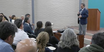 El Ministerio de Salud presentó un balance sobre enfermedades respiratorias, embarazo, pediatría y atención primaria.