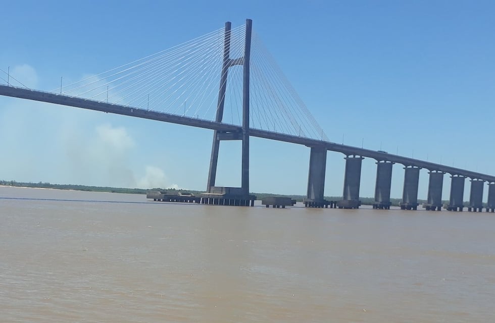 Instalan torres para detectar incendios en islas del Paraná cerca de Rosario