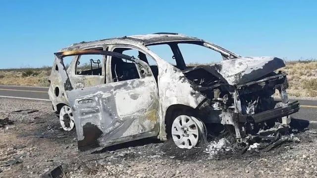 Un nene de 7 años bajó del auto, cruzó la ruta y murió atropellado por un vehículo que se prendió fuego por el impacto.