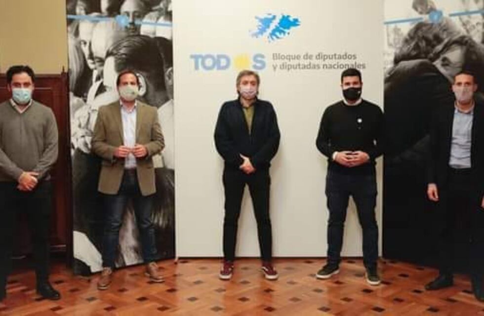 Máximo Kirchner y Marcos Cleri recibieron al Intendente Pablo Corsalini en Buenos Aires