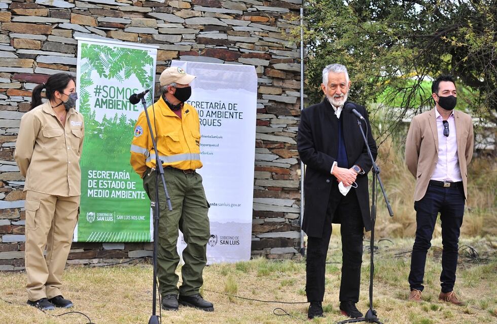 Rodríguez Saá dio la apertura del curso inicial de Combatiente Forestal