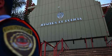 El hombre trabajaba en la Jefatura de la Policía en Córdoba.
