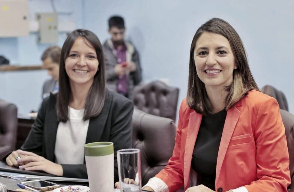 Legisladoras Colazo y Vuoto: “Necesitamos que el Gobernador cumpla con remitir en tiempo y forma los fondos de coparticipación, y cancele la deuda con los Municipios”