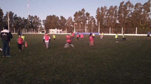 Dictan taller del Programa de Prevención de Adicciones en San Francisco de Bellocq