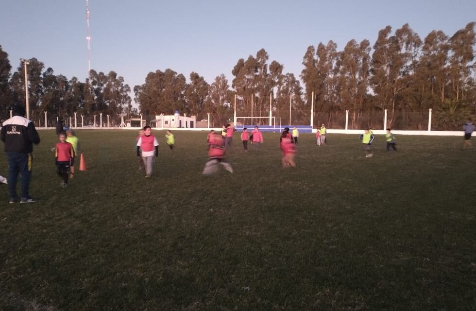 Dictan taller del Programa de Prevención de Adicciones en San Francisco de Bellocq