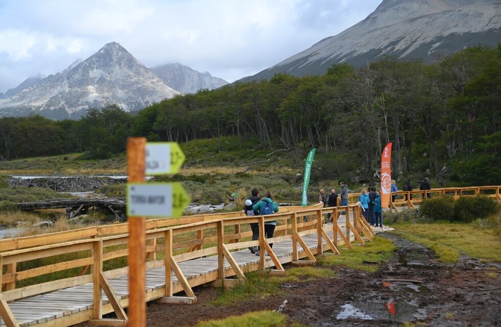 Ushuaia: Se inauguró la Pasarela de la Laguna Esmeralda