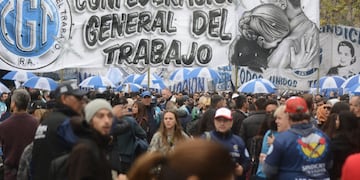 Imagen archivo: Marcha 1º de mayo (Clarín)