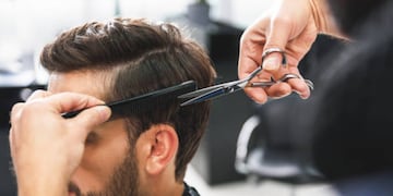 En Córdoba, detuvieron a un peluquero que vendía droga a domicilio.