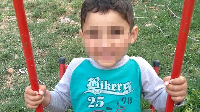 Emiliano Messa tenía 2 años. Fue ultimado a golpes presuntamente por sus cuidadores: su madre y el novio de ella. Ambos están detenidos.
