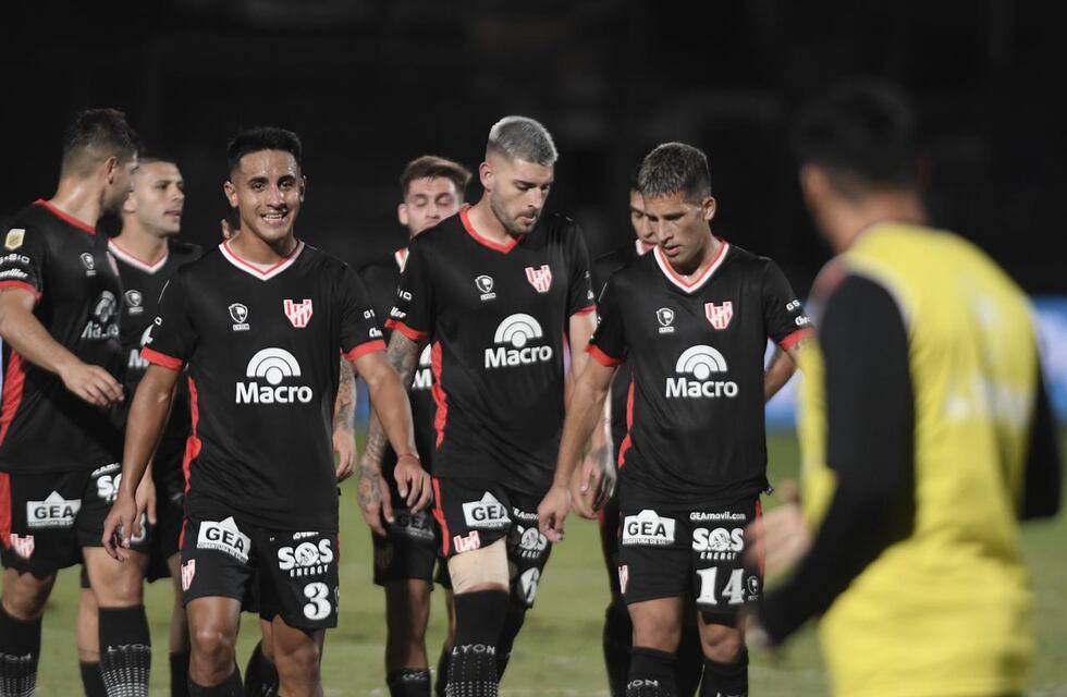 Videos: Platense le ganó a Instituto sobre el final por la décima fecha de Liga Profesional