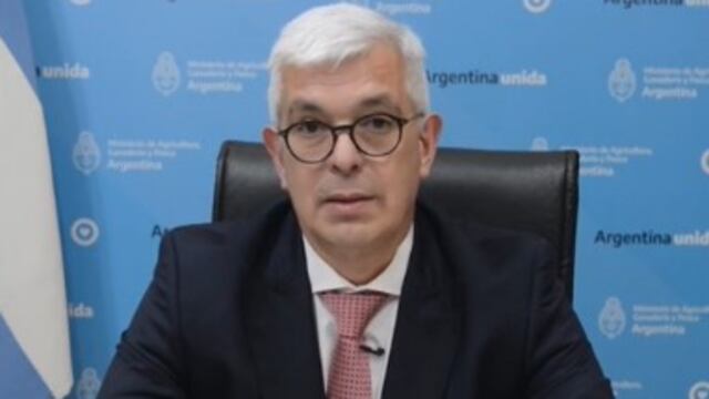 El nuevo ministro de Agricultura tuvo su debut público en el seminario de Acsoja.