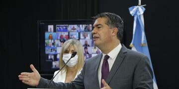 Capitanich durante el anuncio de las nuevas medidas adoptadas en el Chaco para contener los contagios.